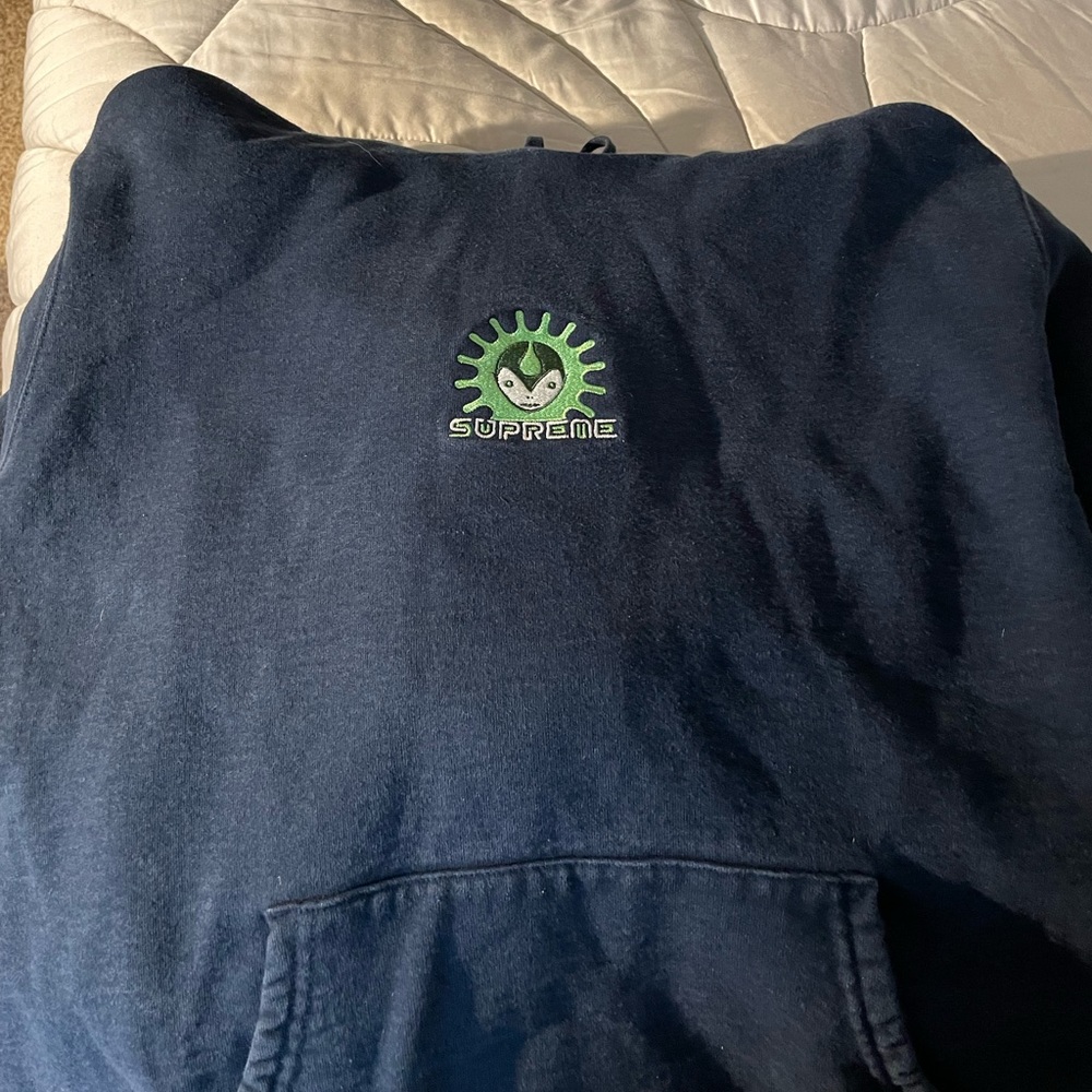 Supreme Vampire Hooded Sweatshirt Authentic oversized alien supreme hoodie